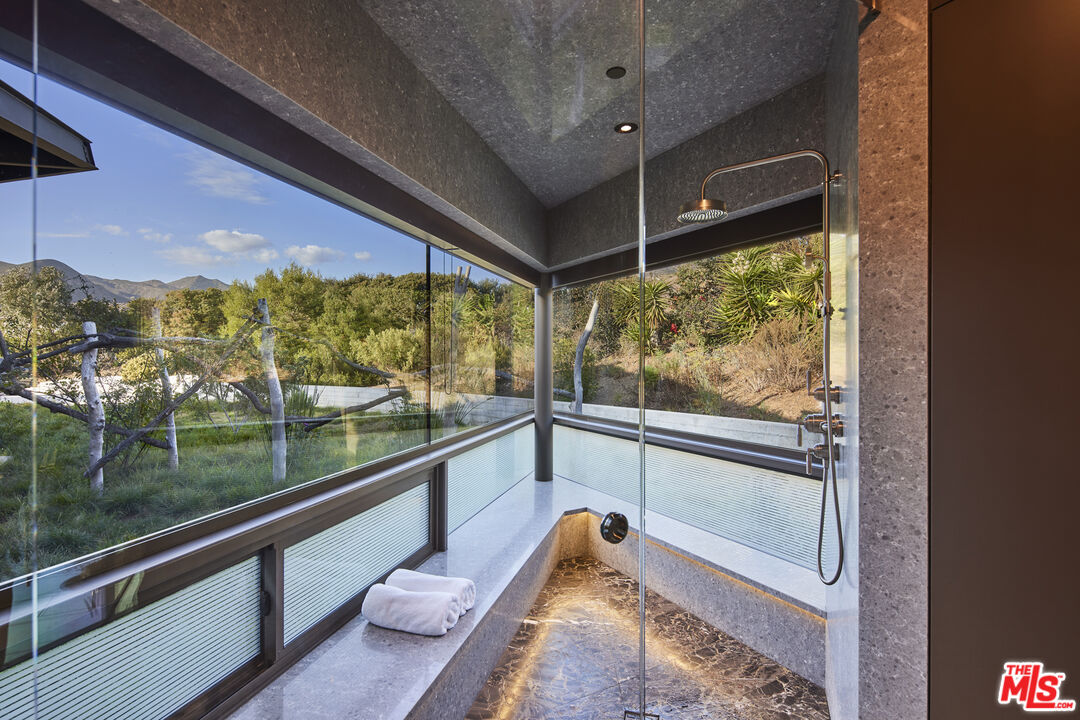 MLS #24-463146 image #21