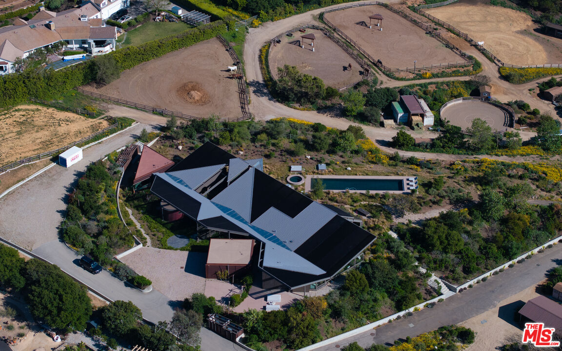 MLS #24-463146 image #3