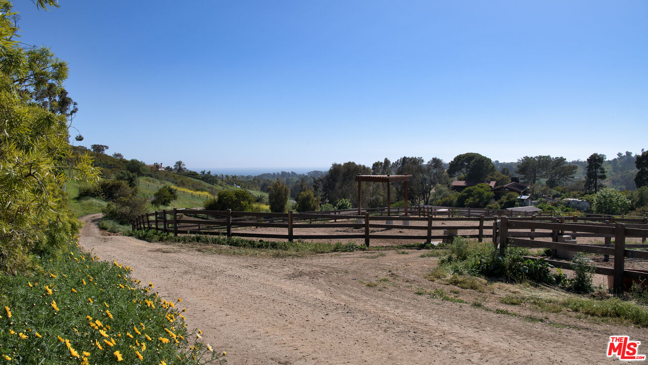 MLS #24-463146 image #48