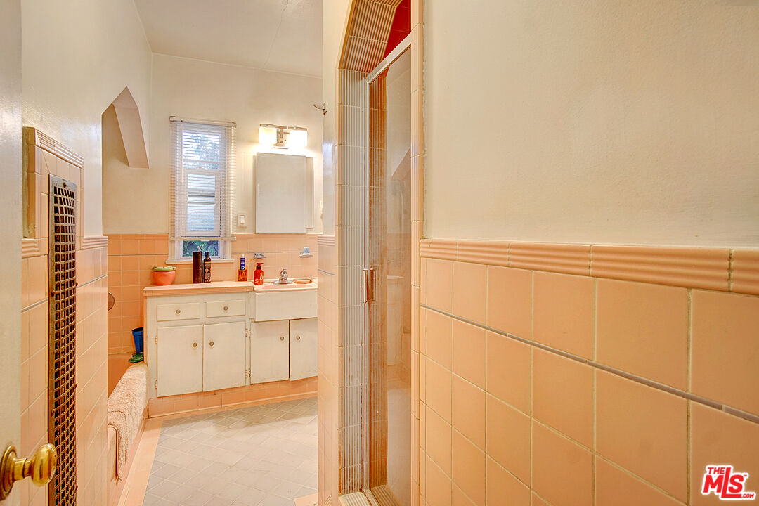 MLS #24-464719 image #14