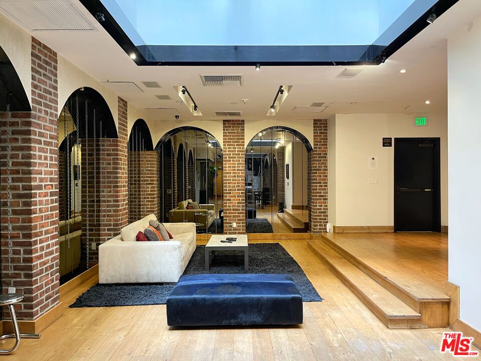 MLS #24-468953 image #38