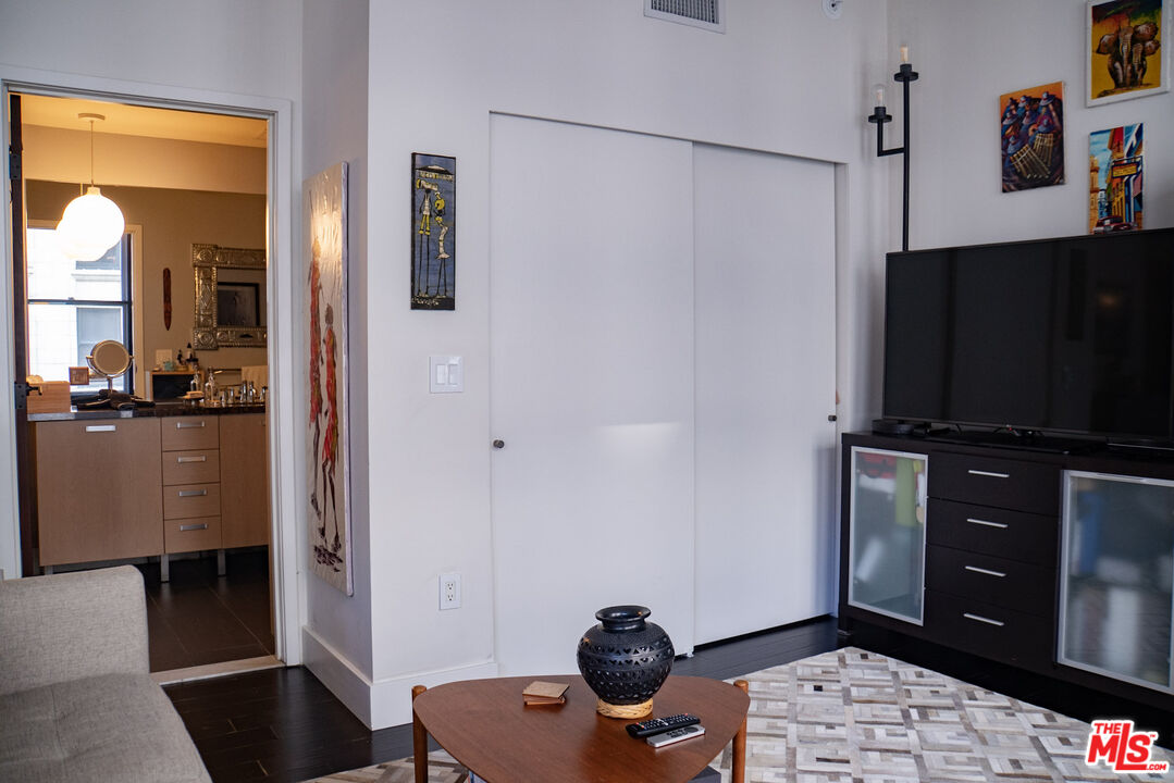 MLS #24-468953 image #7