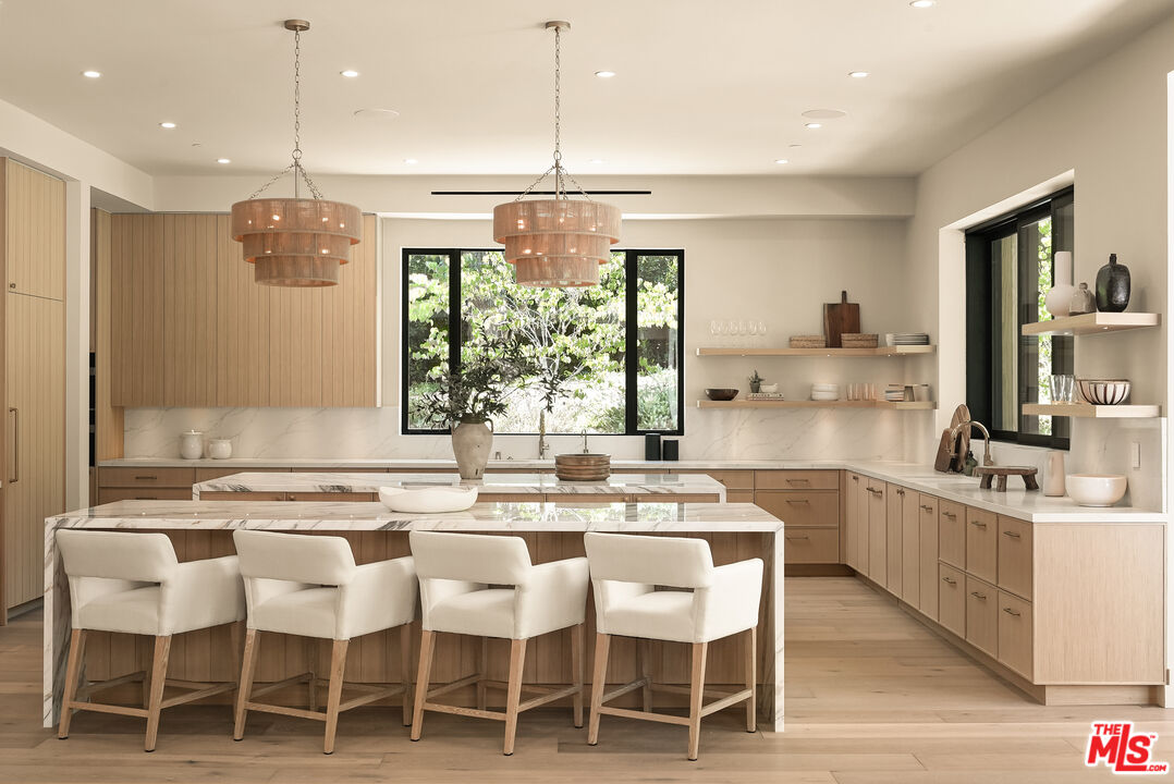 MLS #24-469159 image #4