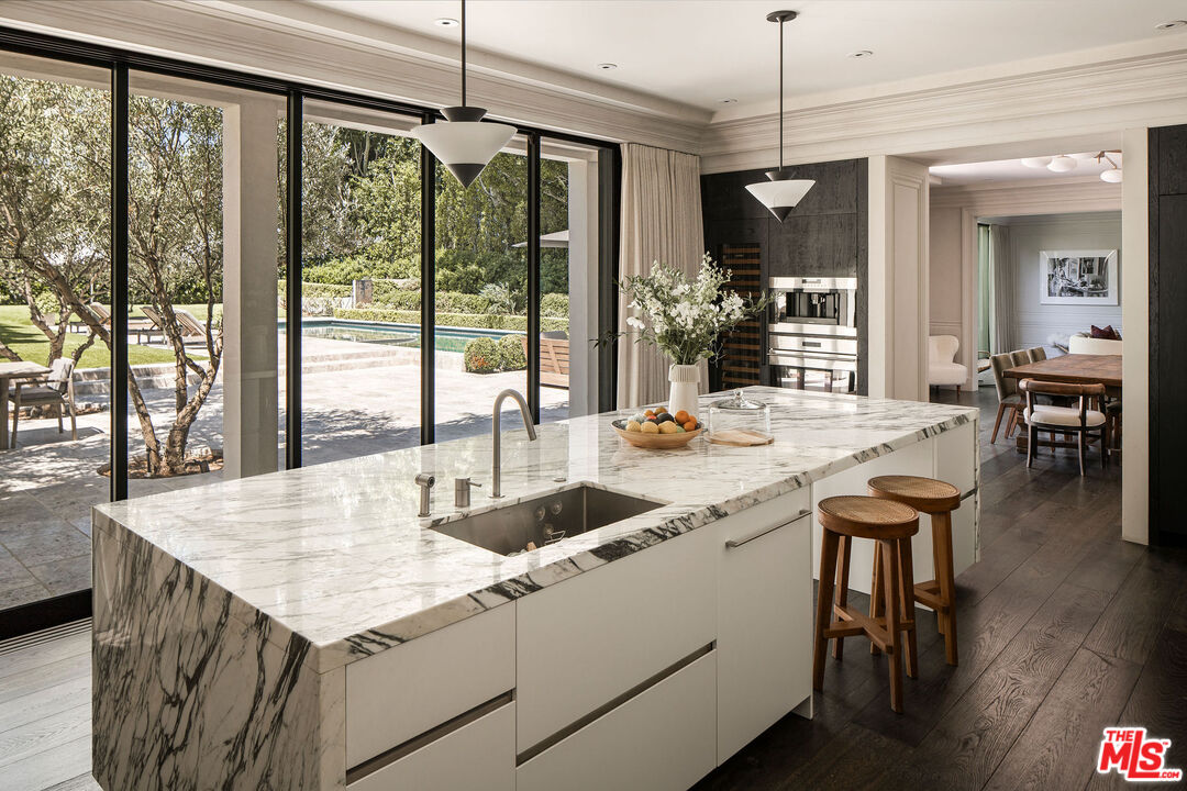 MLS #24-469461 image #12