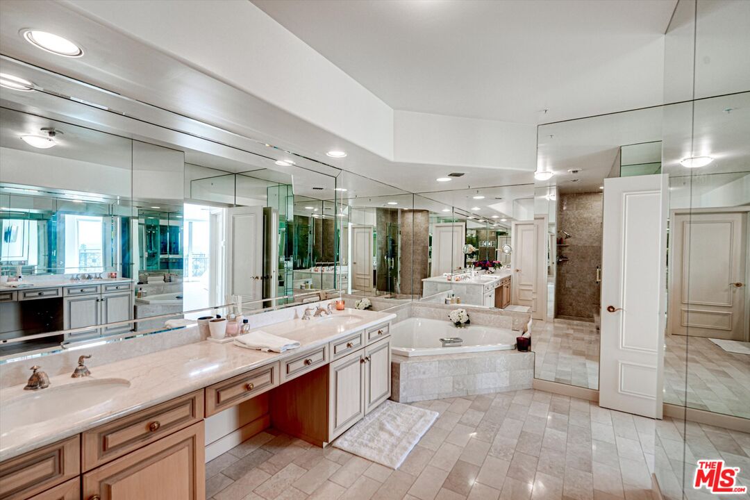 MLS #24-469463 image #13