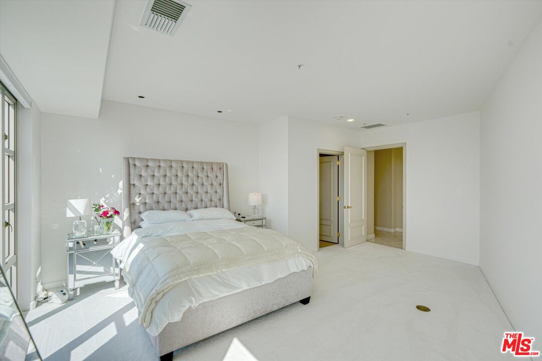 MLS #24-469463 image #16