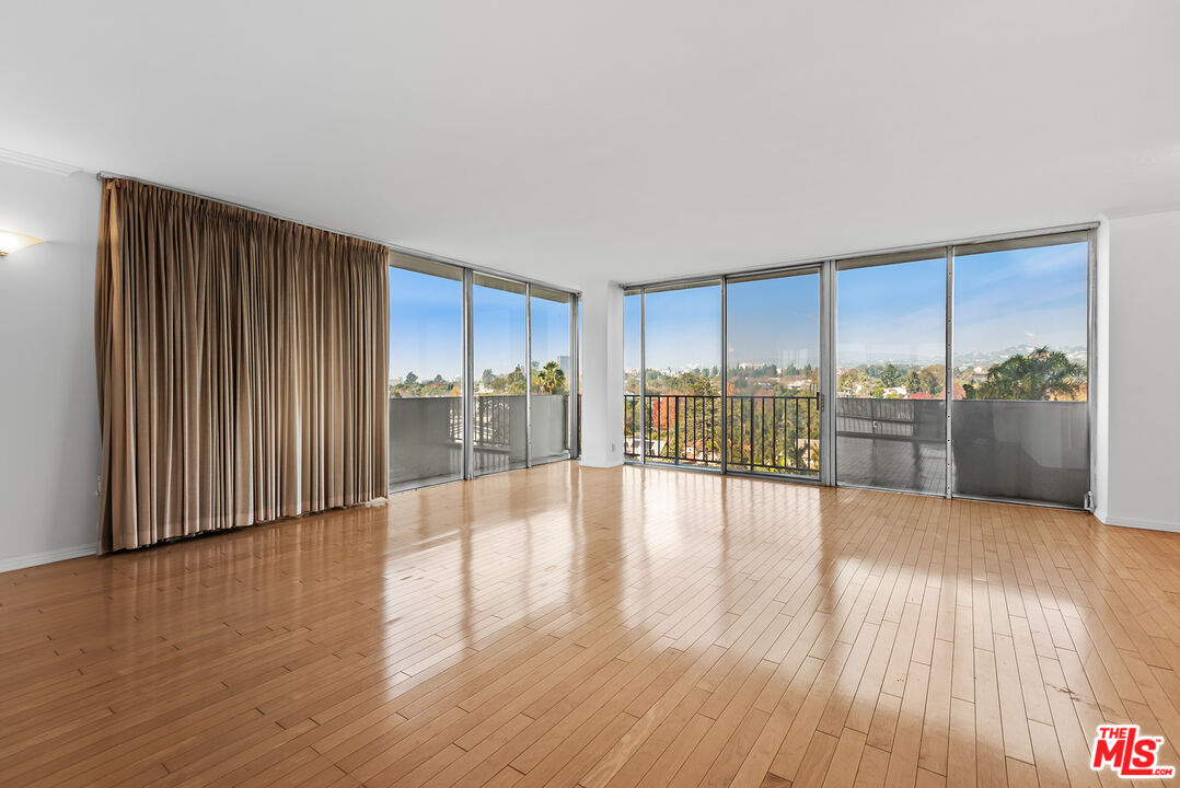 MLS #24-470551 image #2