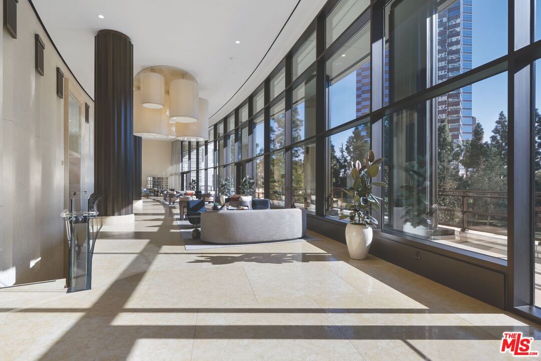 MLS #25-475665 image #8