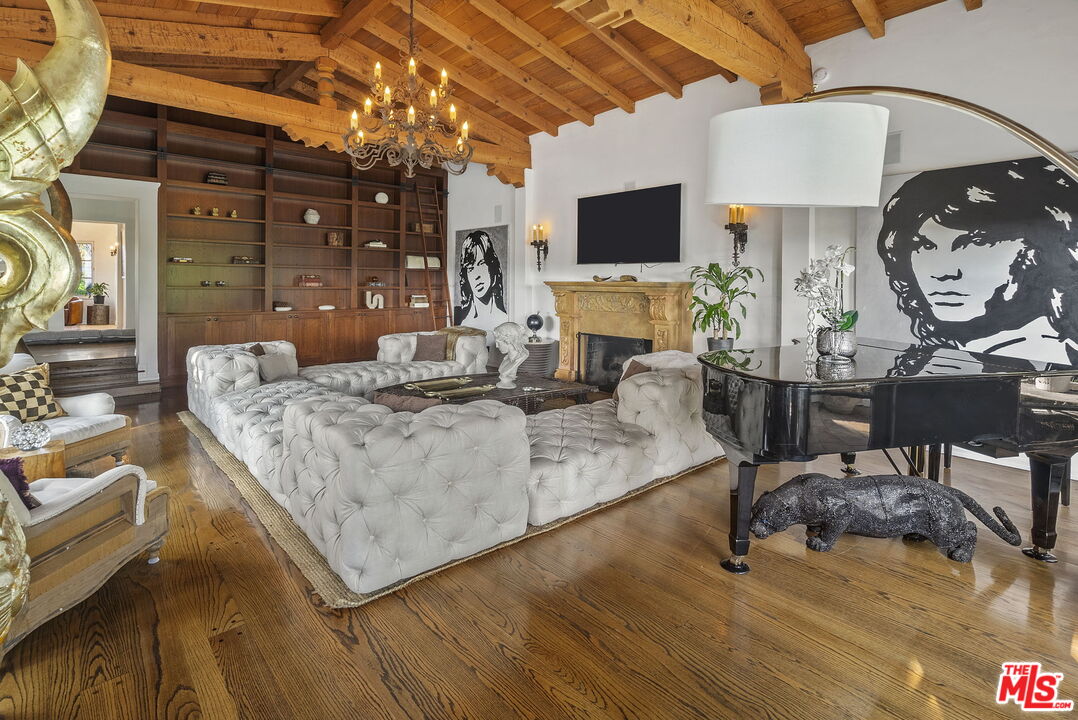 MLS #25-475669 image #12