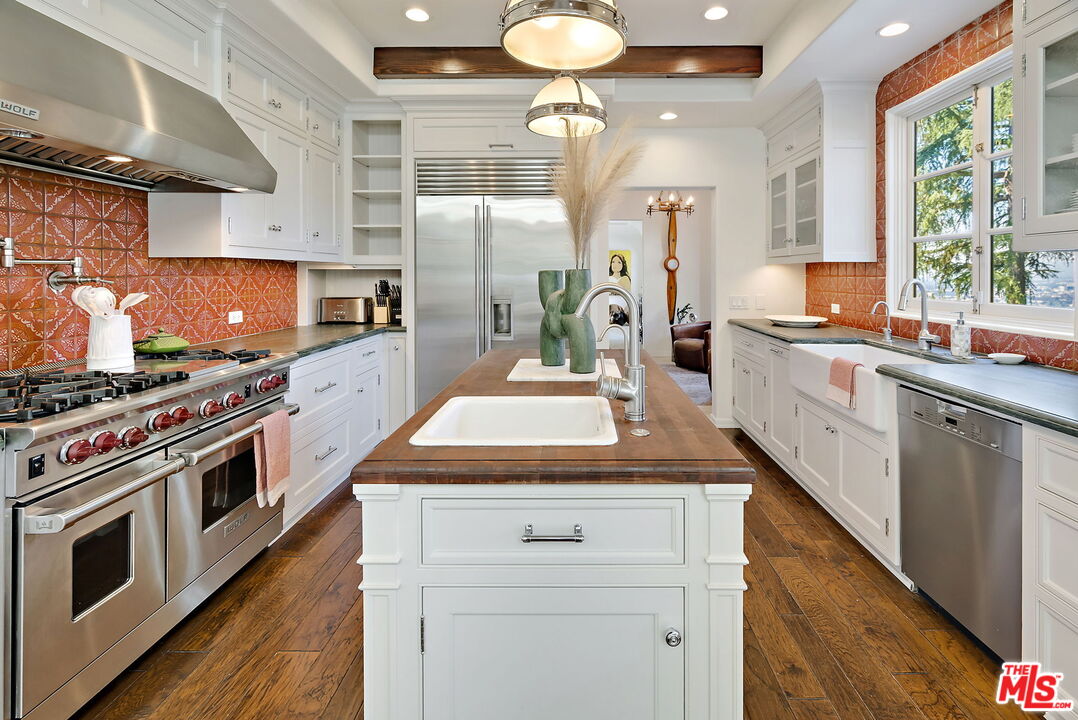 MLS #25-475669 image #14