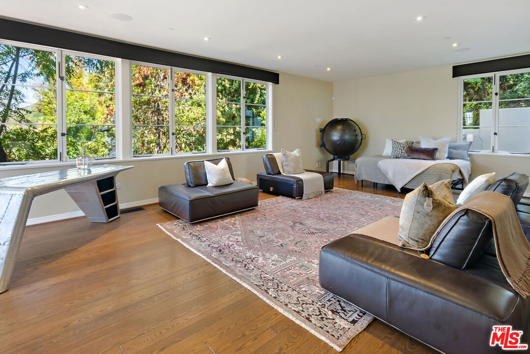 MLS #25-475669 image #41