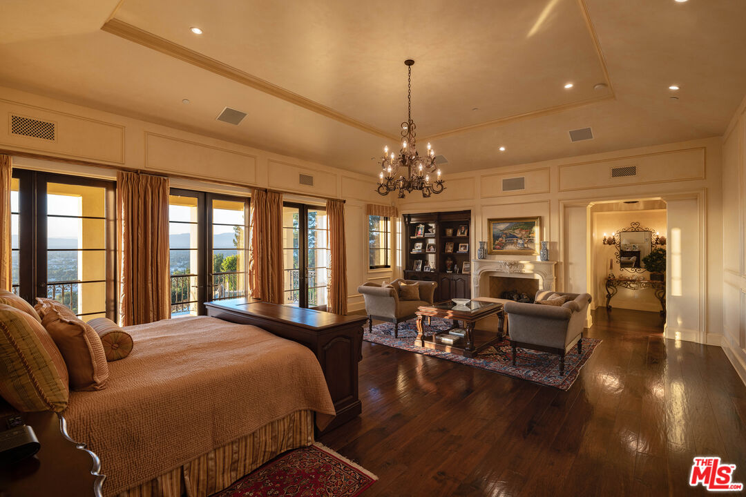 MLS #25-476773 image #15