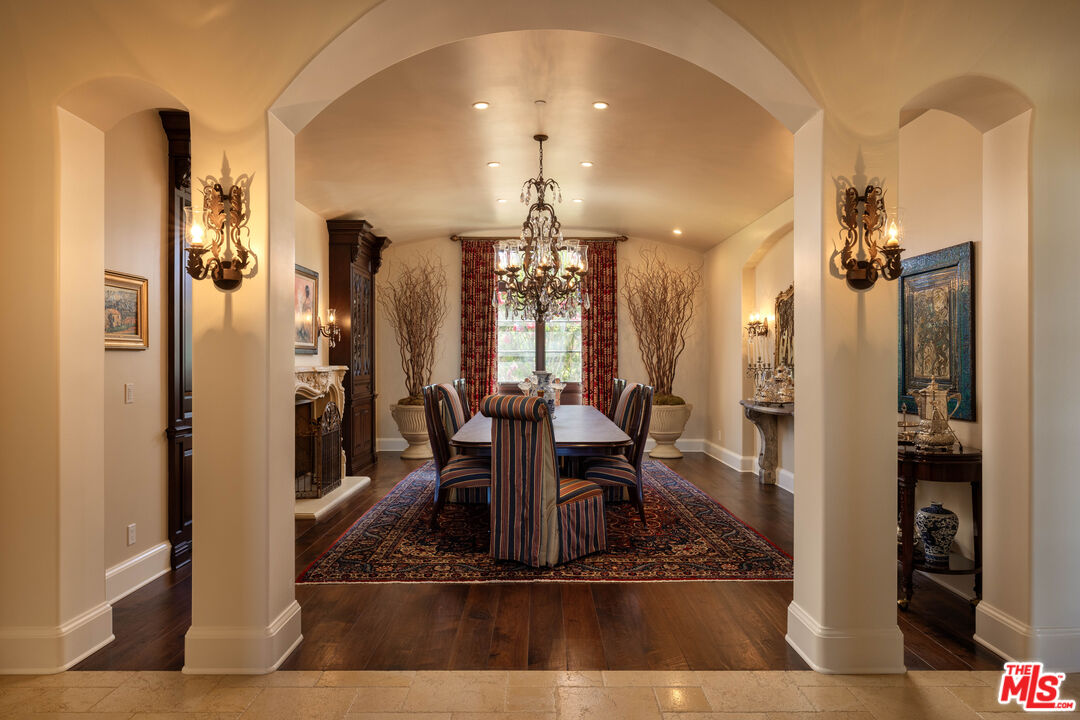 MLS #25-476773 image #6