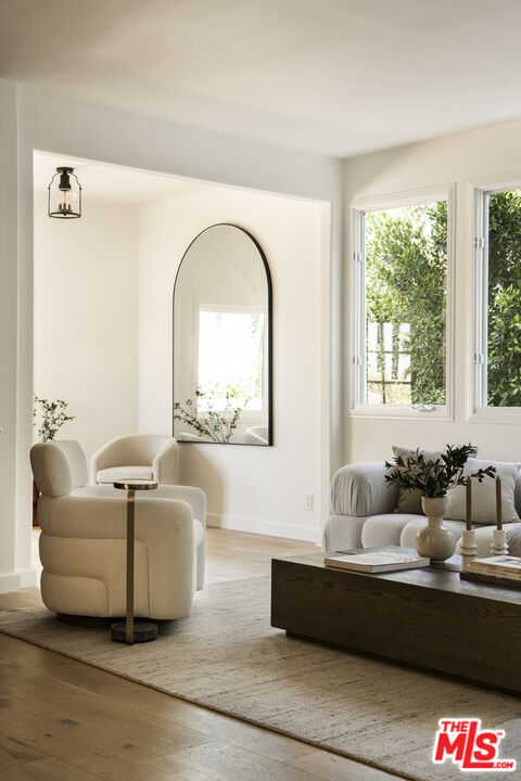 MLS #25-478069 image #17