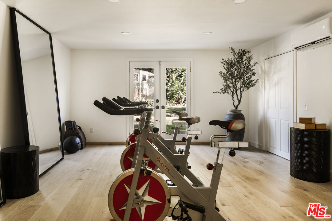 MLS #25-478069 image #21