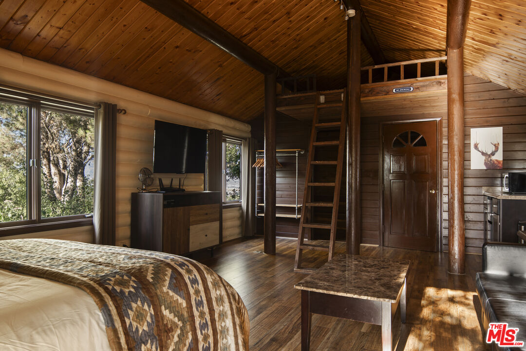 MLS #25-478069 image #50