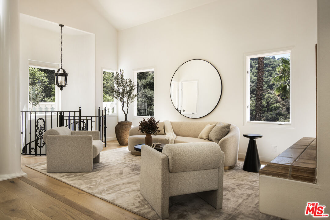 MLS #25-478069 image #6