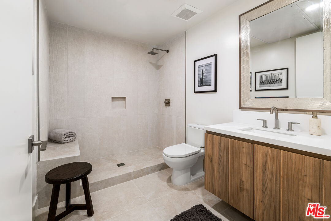 MLS #25-478155 image #15