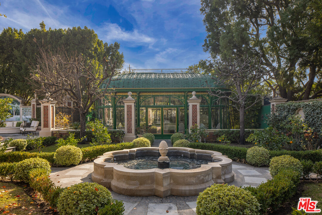 MLS #25-478441 image #19