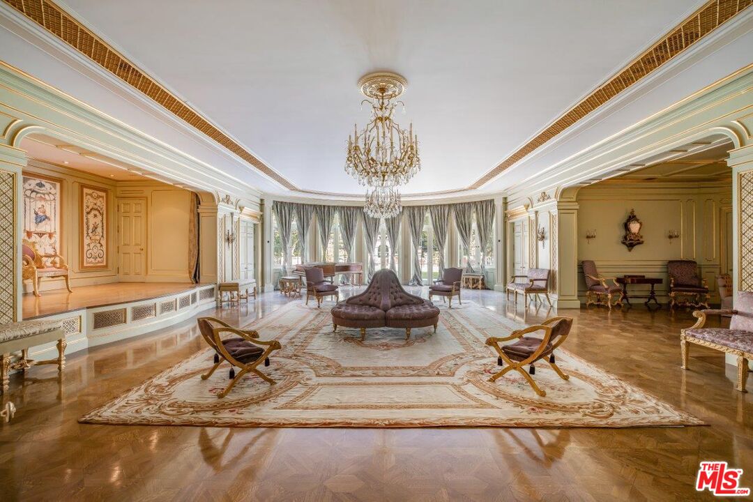 MLS #25-478441 image #32