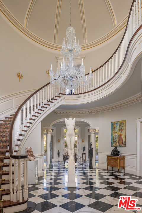 MLS #25-478441 image #5