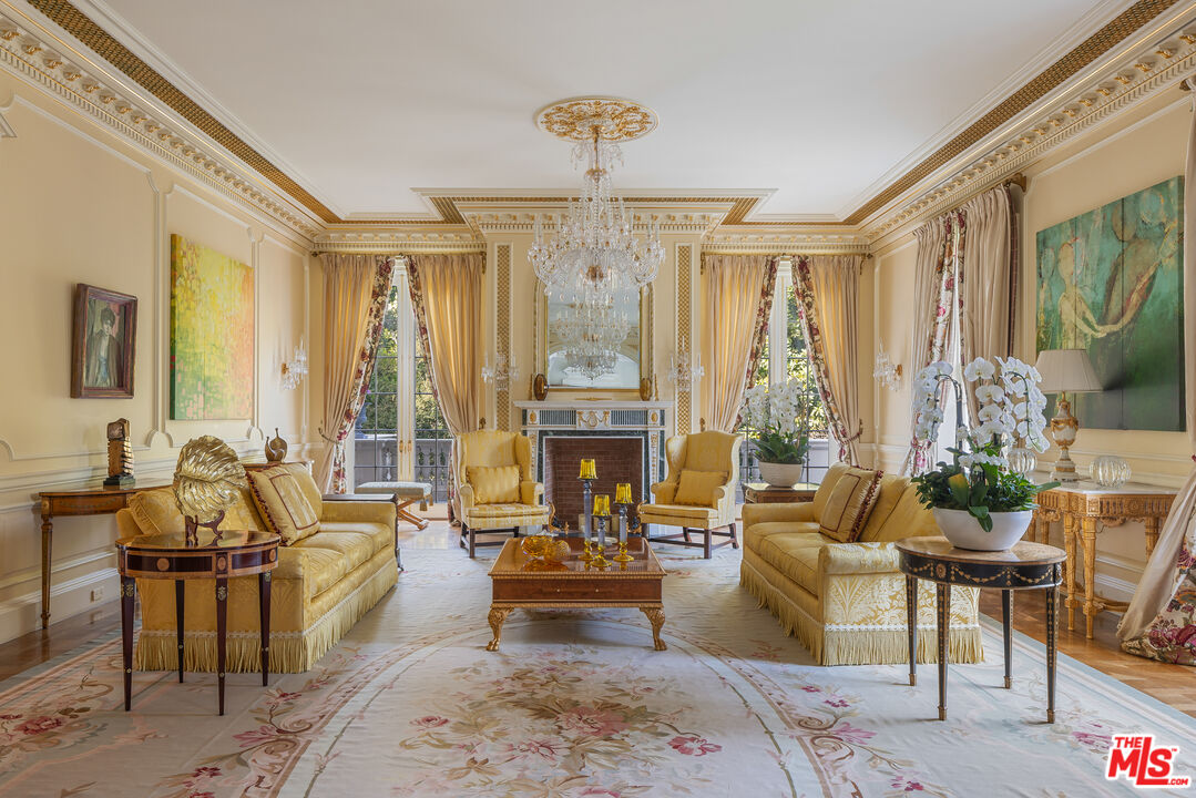 MLS #25-478441 image #7