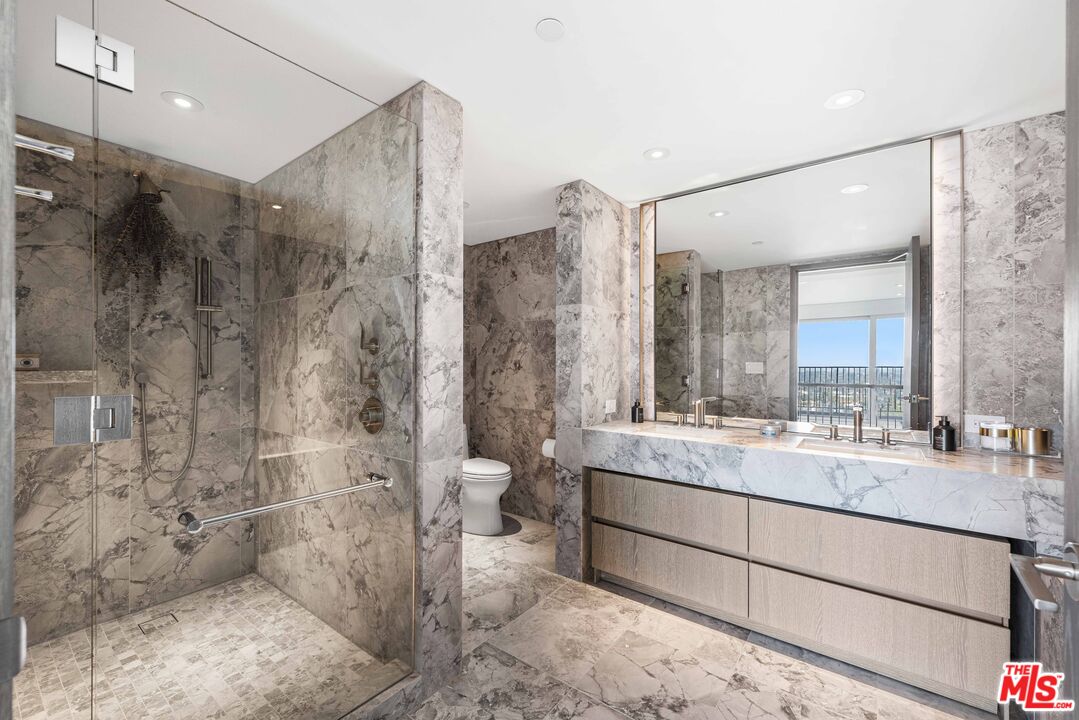 MLS #25-478783 image #8