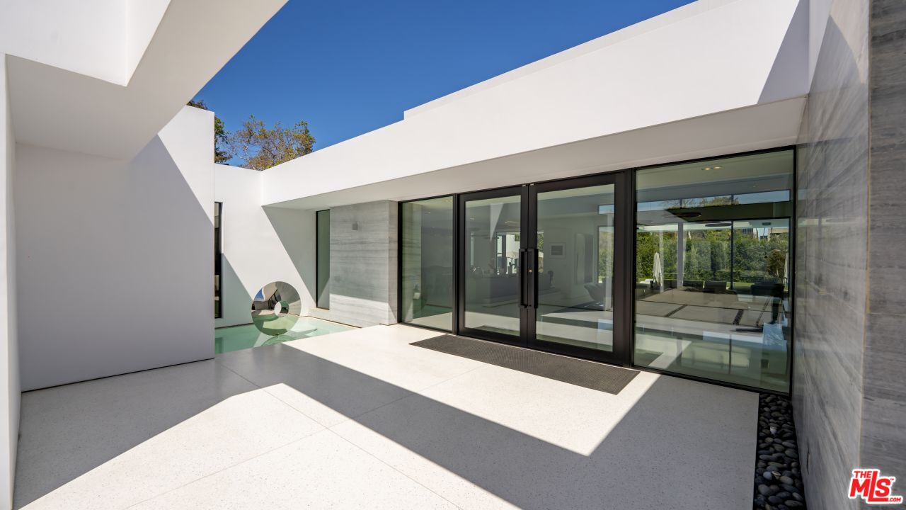 MLS #25-479313 image #10