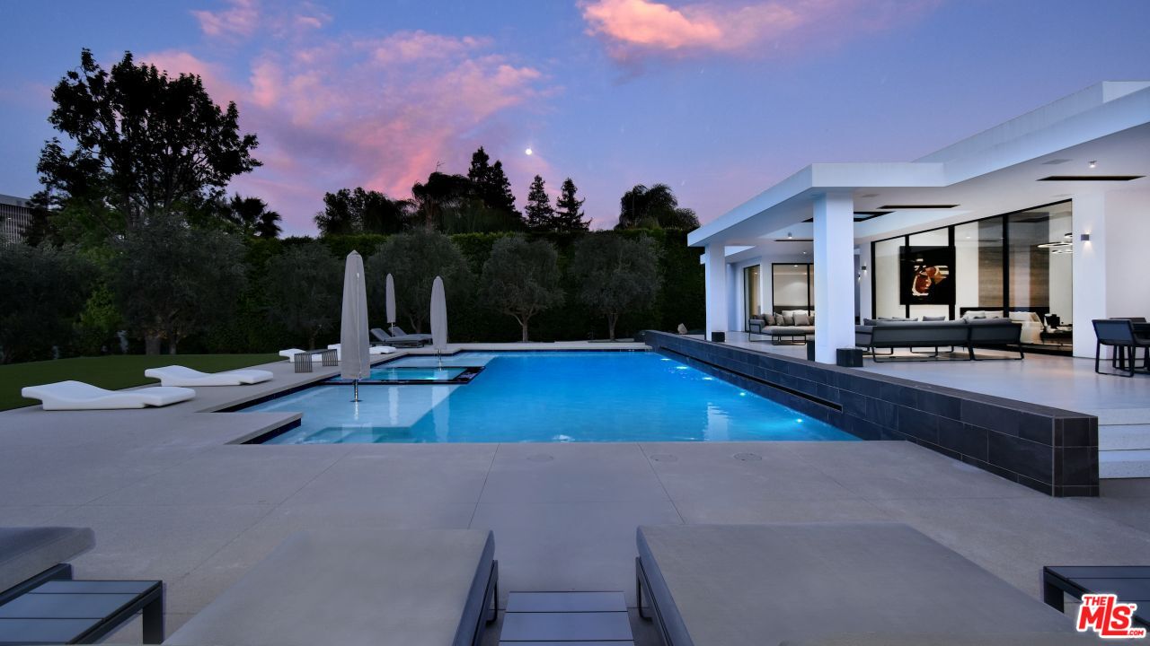 MLS #25-479313 image #37