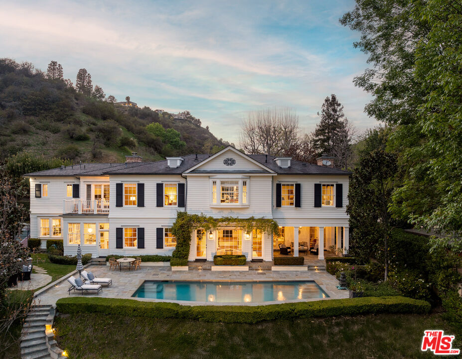 MLS #25-479909 image #0