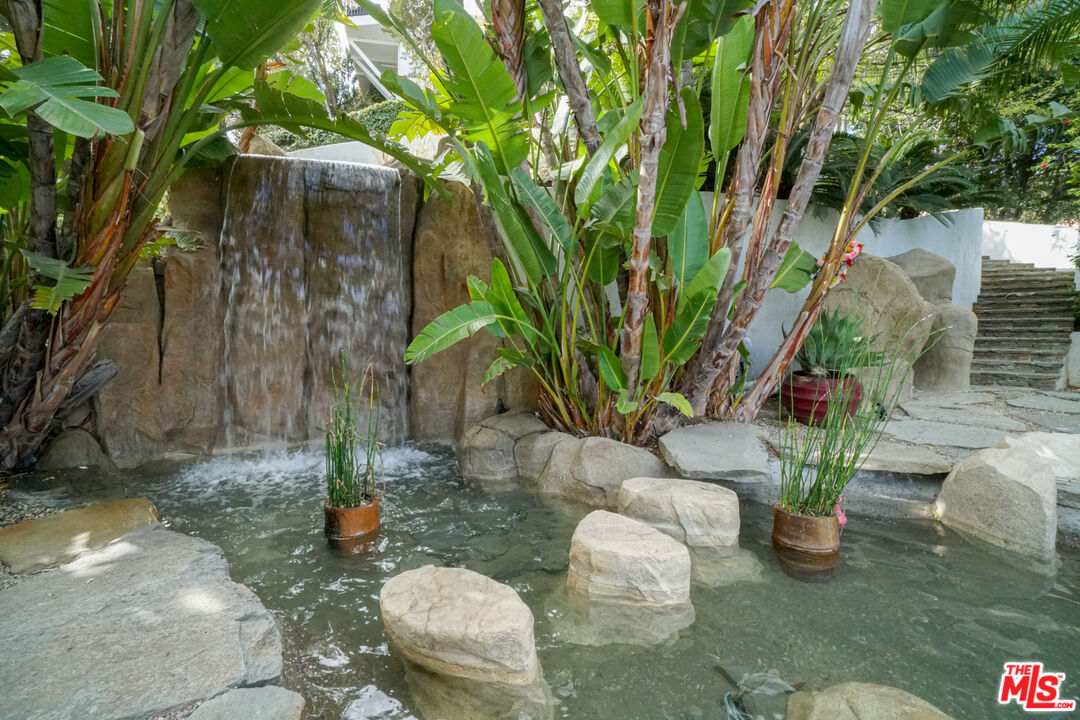 MLS #25-482391 image #39