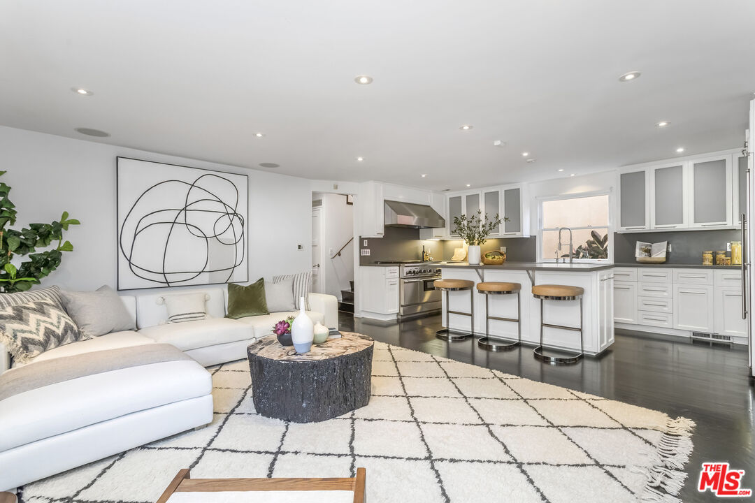 MLS #25-482509 image #21