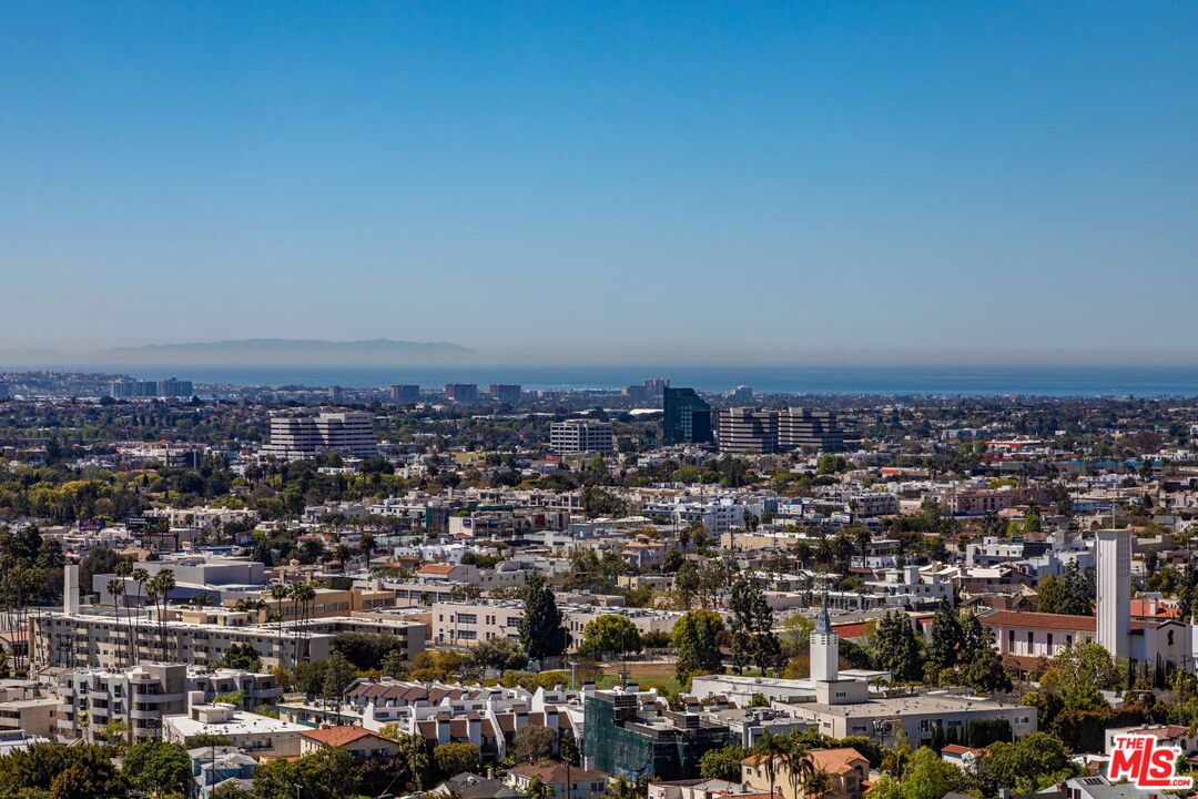 MLS #25-484447 image #12