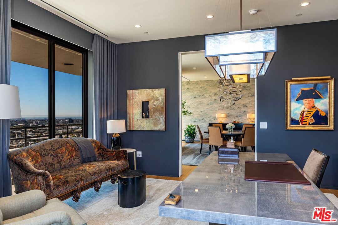 MLS #25-484447 image #21