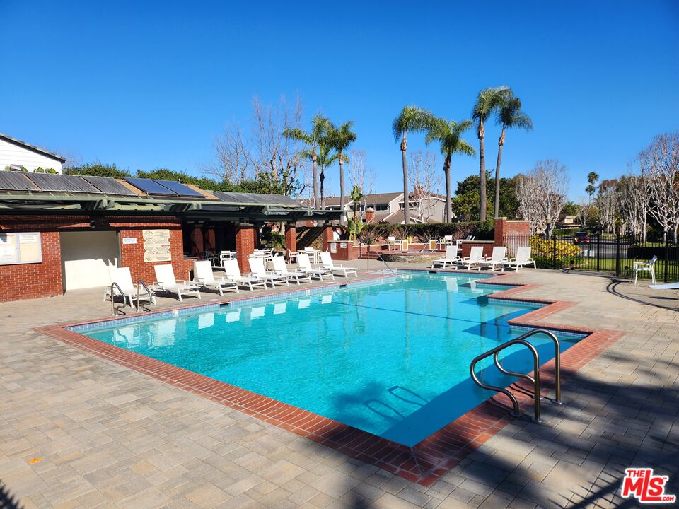 MLS #25-485413 image #30