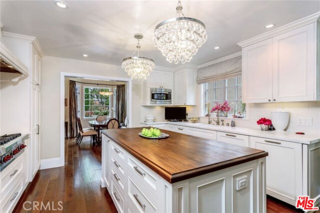 MLS #25-485413 image #4