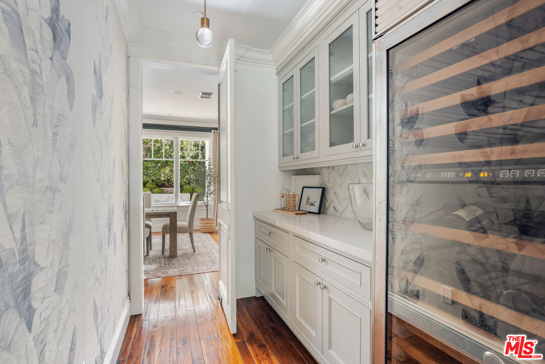 MLS #25-487333 image #11