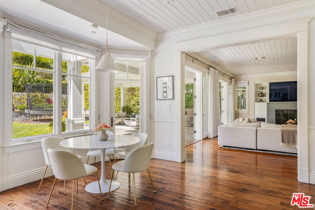 MLS #25-487333 image #14