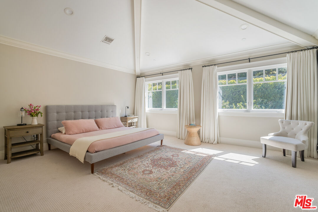 MLS #25-487333 image #26