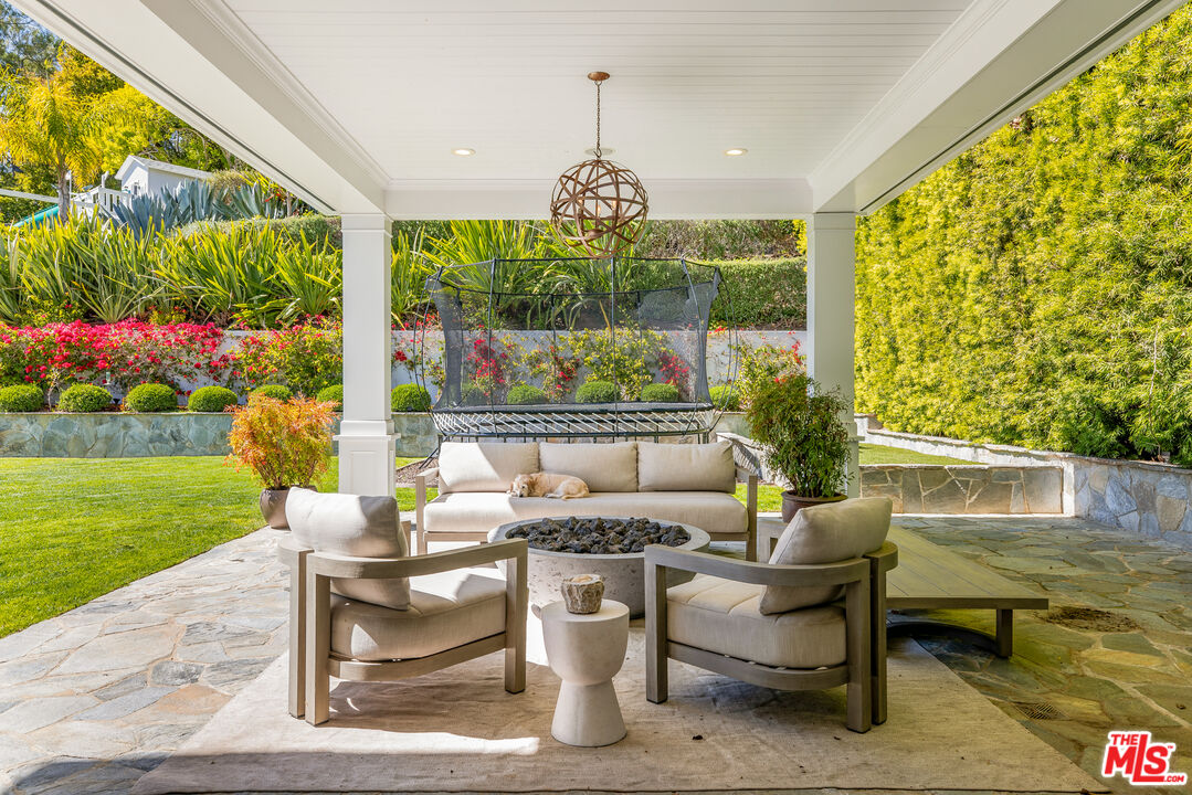 MLS #25-487333 image #35