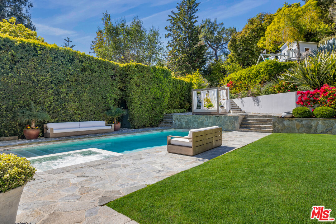 MLS #25-487333 image #37