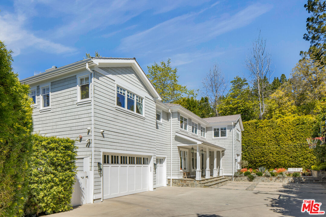 MLS #25-487333 image #3