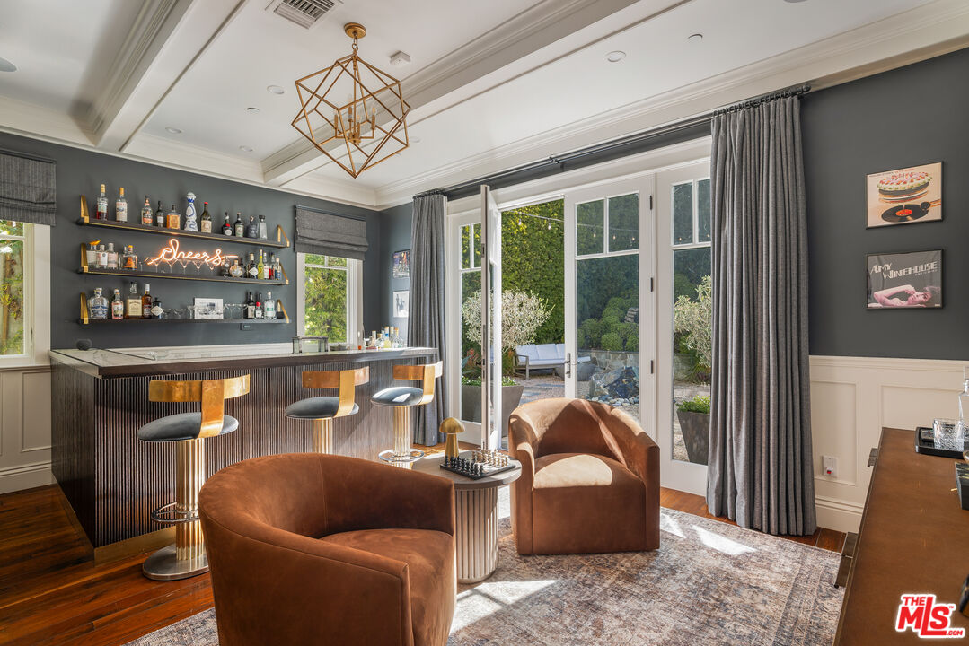 MLS #25-487333 image #6