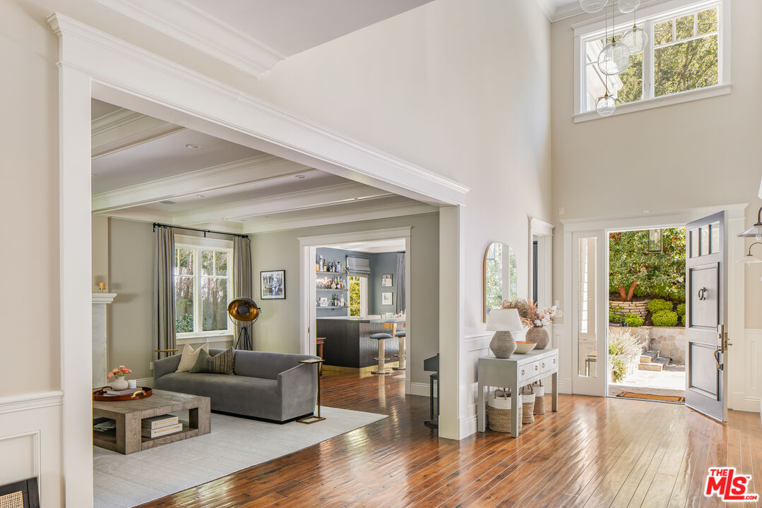 MLS #25-487333 image #7