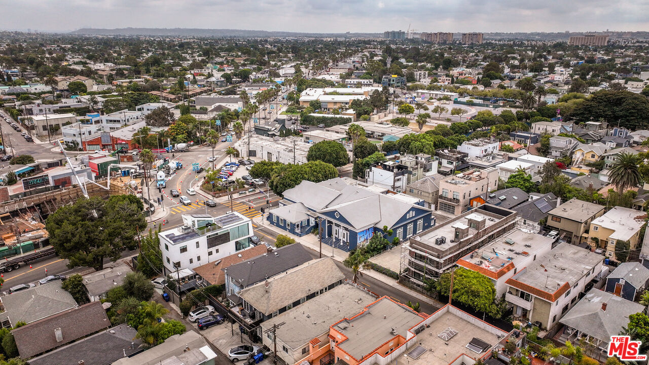 MLS #25-488871 image #7