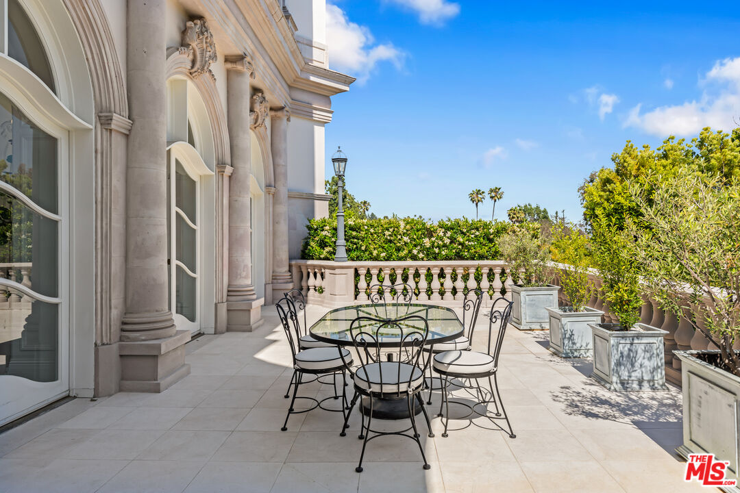 MLS #25-488965 image #15