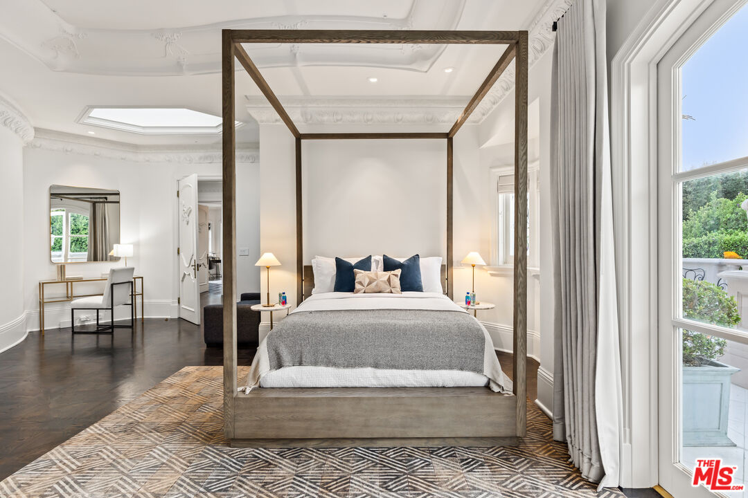 MLS #25-488965 image #42