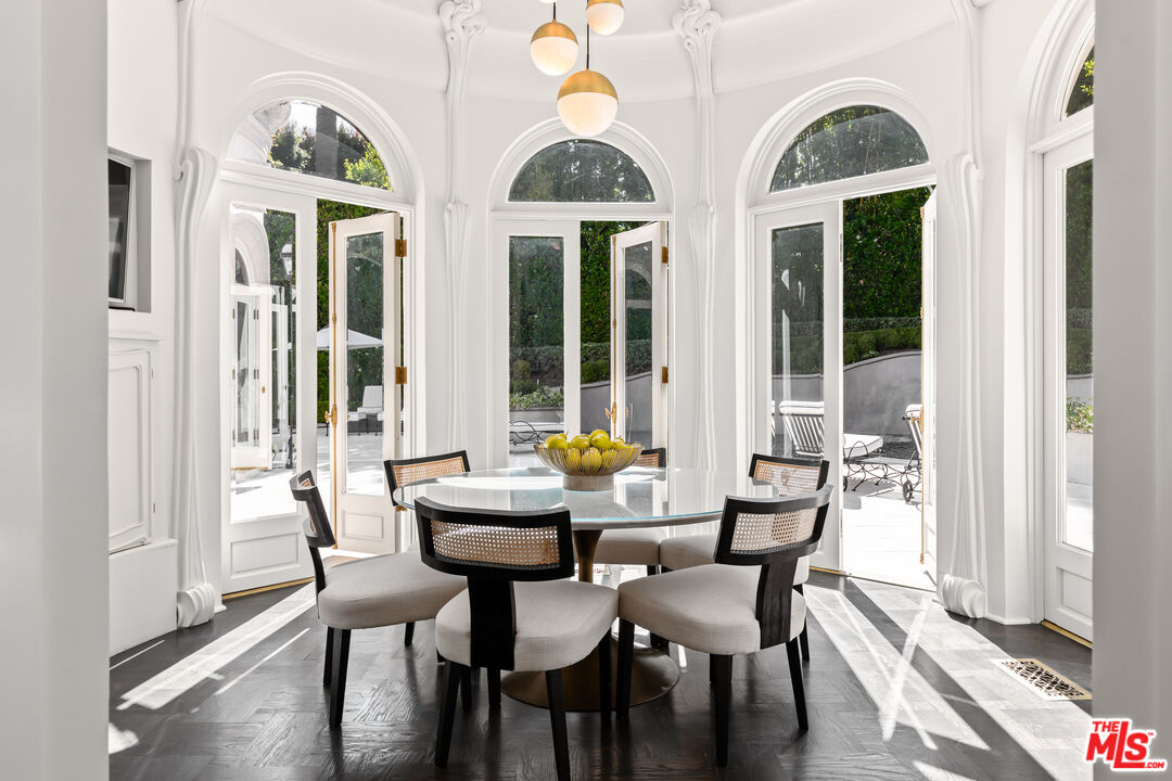 MLS #25-489101 image #18