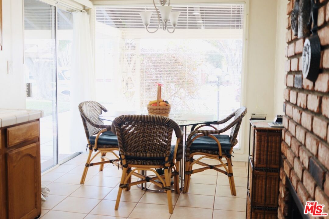 MLS #25-489599 image #21