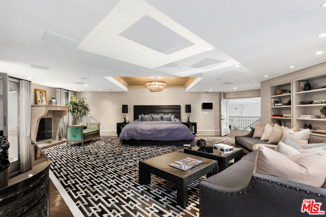 MLS #25-490157 image #28